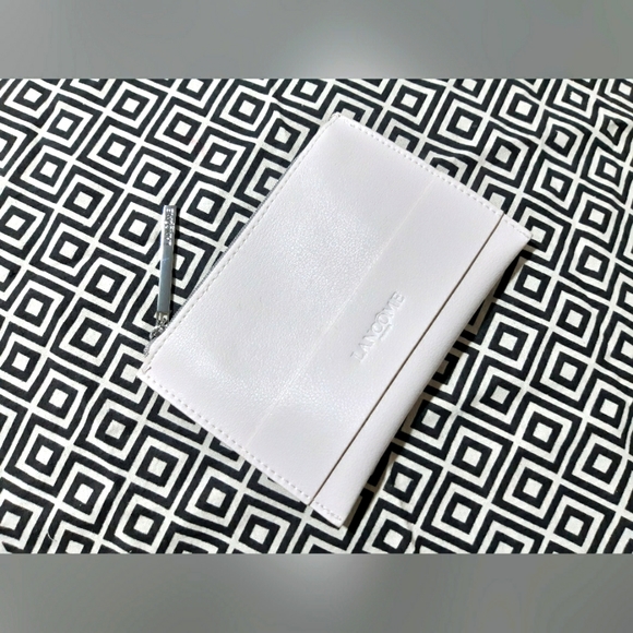 LANCOME Pouch (BRAND NEW) - Picture 3 of 12